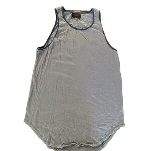 PacSun longer Fit Round Hem Tank Top